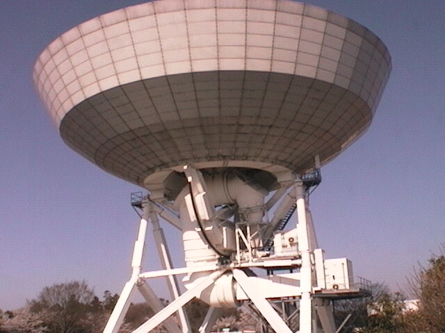 Figure 1: Tsukuba 32-m antenna